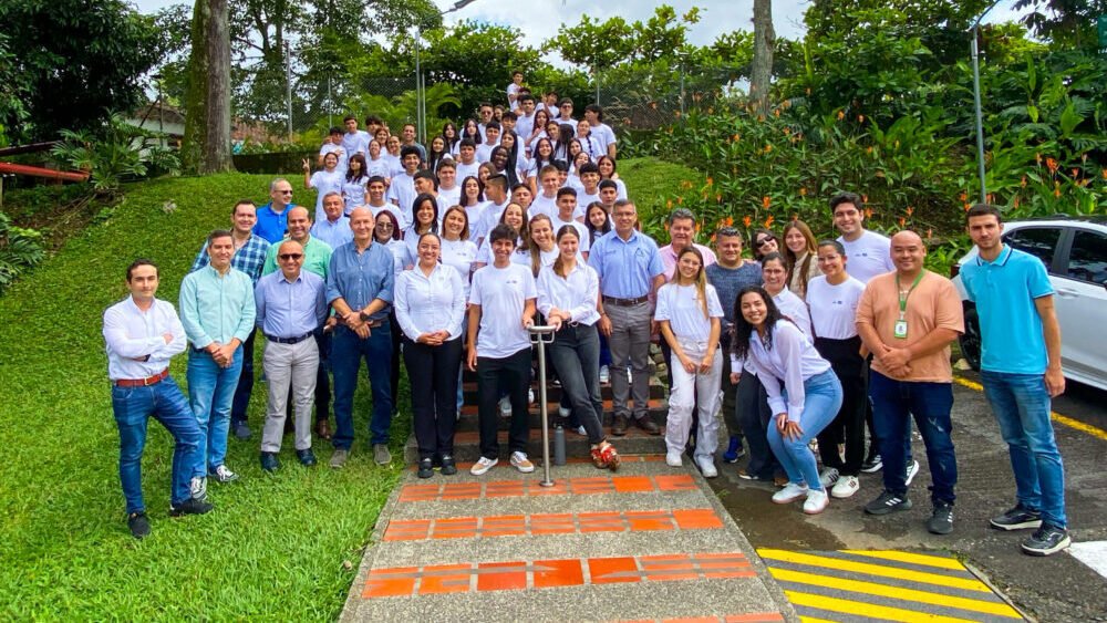 Empresario por un día: los jóvenes conocen el tejido productivo de la región 